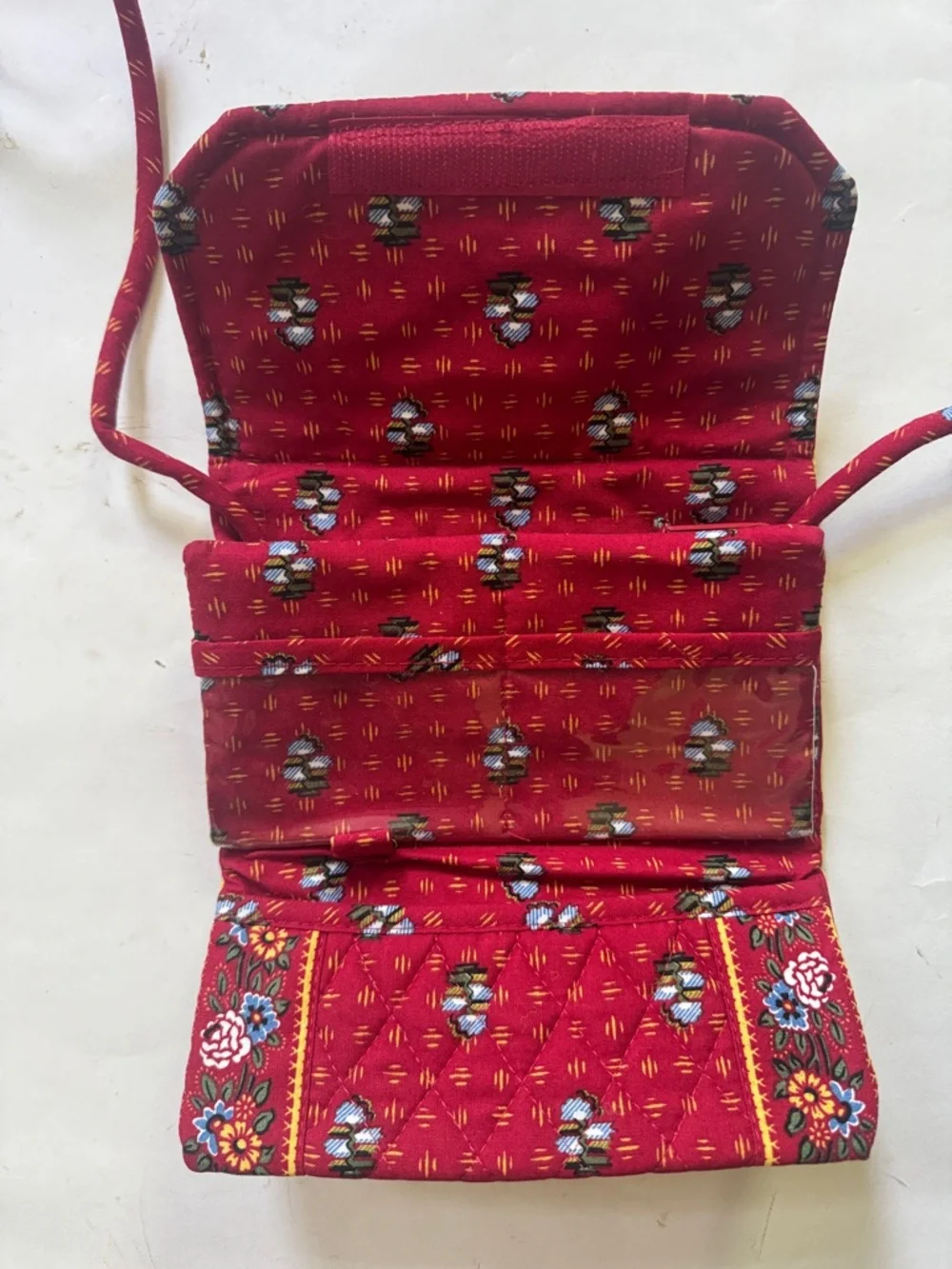VERA BRADLEY Crossbody Wallet Provincial Red Paisley NWT KL
